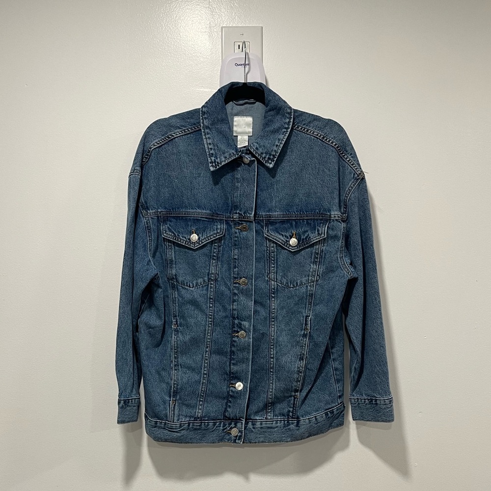 NWT H&M Oversized Denim Jacket in Denim Blue